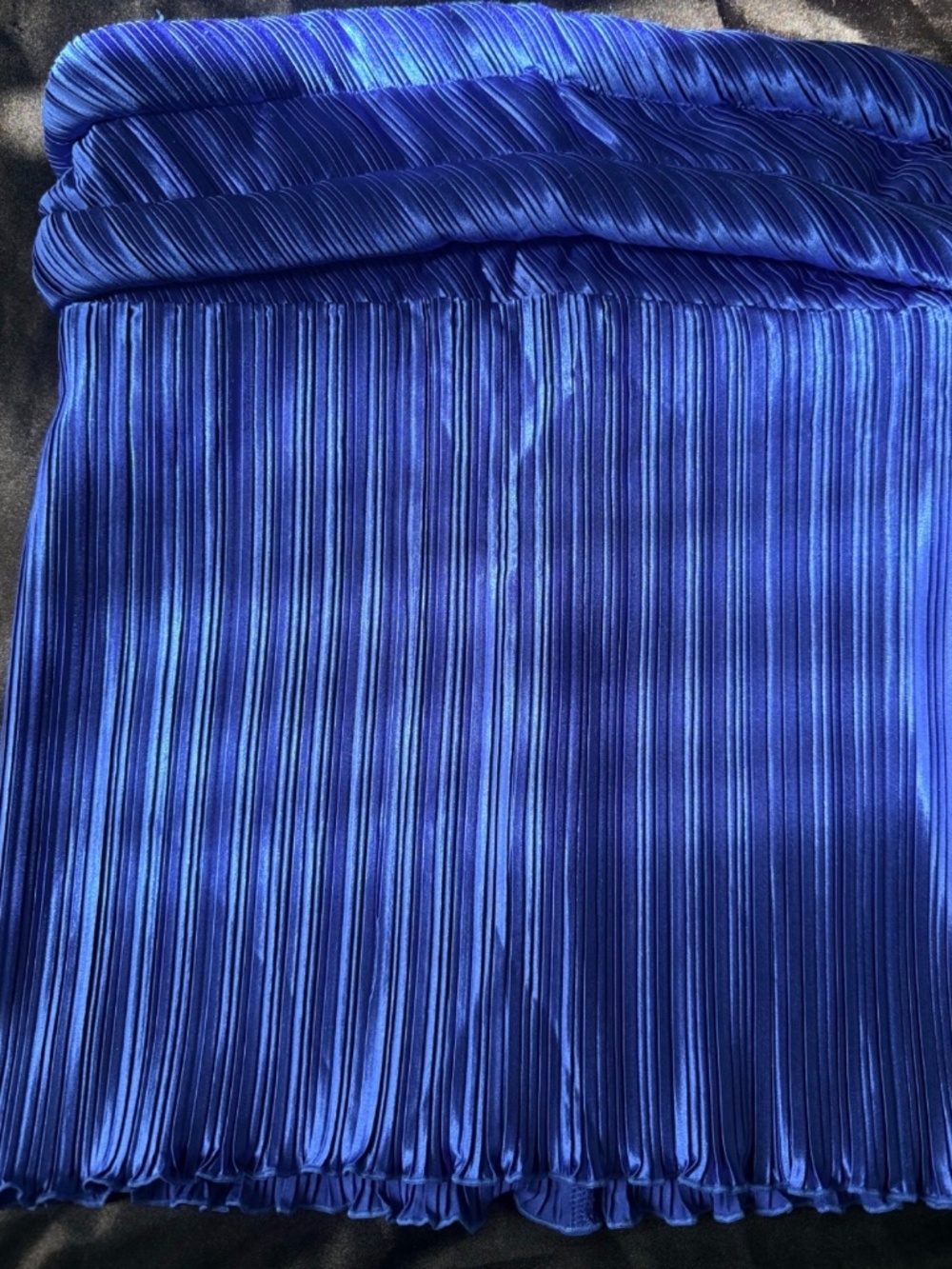 L’IDÉE WOMAN Royal Blue Pleated Satin Skirt – Size 8 – NWT